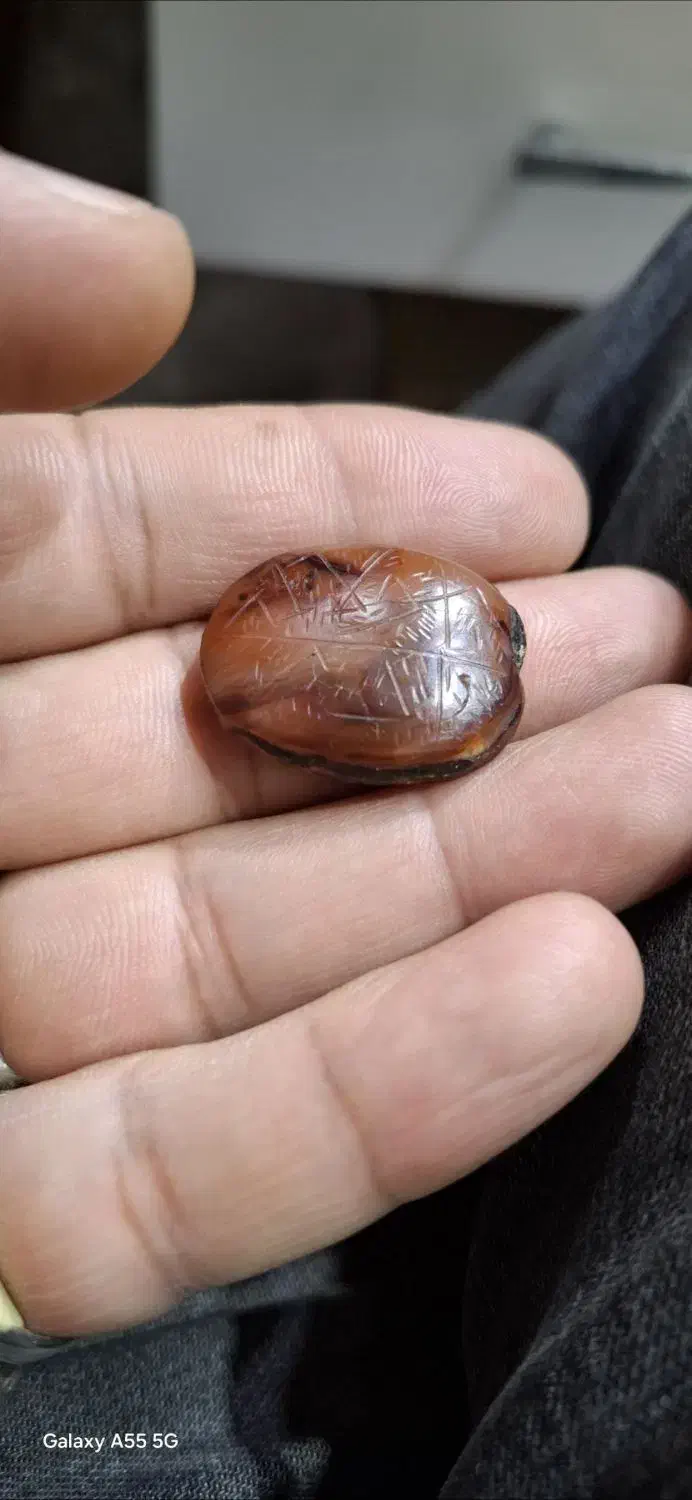 نگین عقیق کهنه خط ملخی قدمت قاجاری|جواهرات|زاهدان, |دیوار