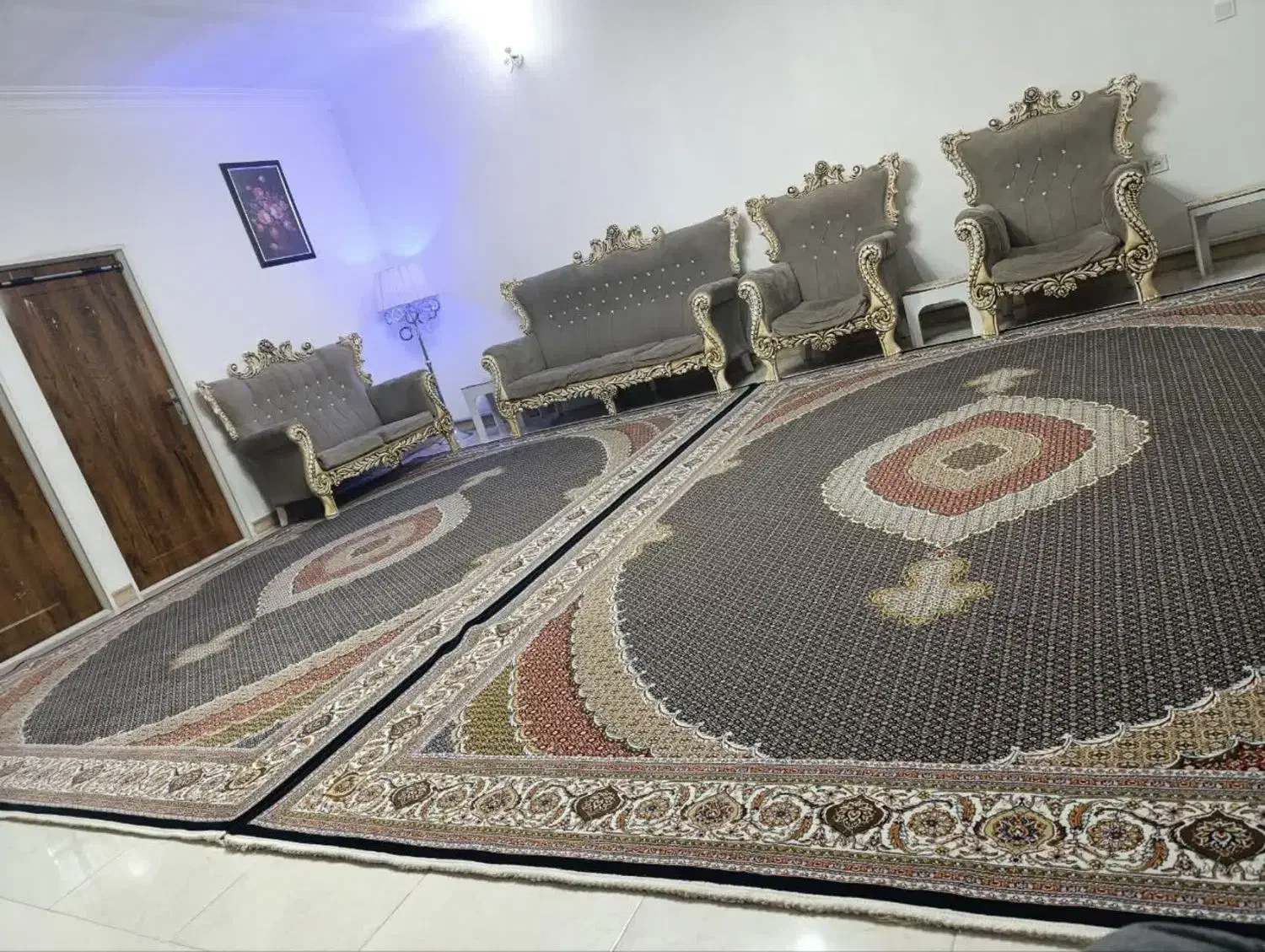 فرش ۱۲ متری ریز ماهی فوق العاده خوشگل|فرش|چهارباغ, |دیوار