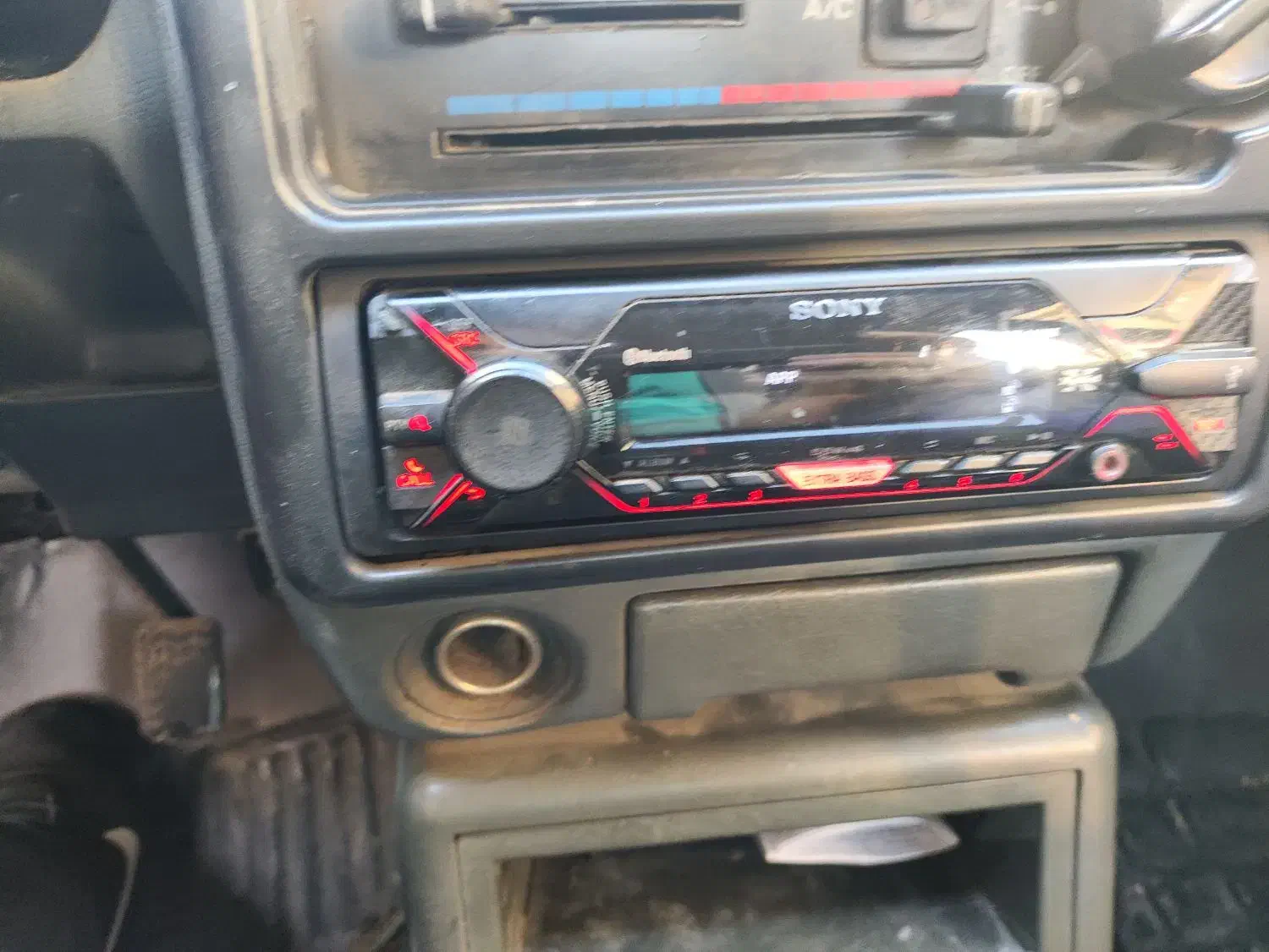 ضبط سونی 410bt در حد نو|قطعات یدکی و لوازم جانبی|رباط‌کریم, شترخوار|دیوار