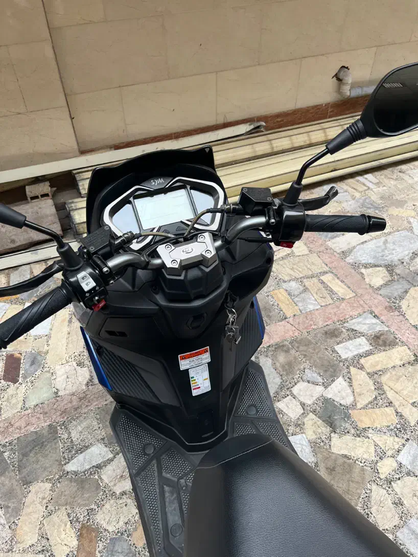 موتورسیکلت j200 sym|موتورسیکلت|رشت, معلم|دیوار