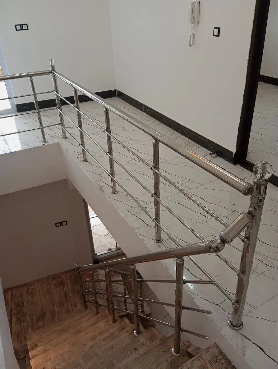 طراحی و اجراع نرده استیل|خدمات پیشه و مهارت|محمودآباد, |دیوار