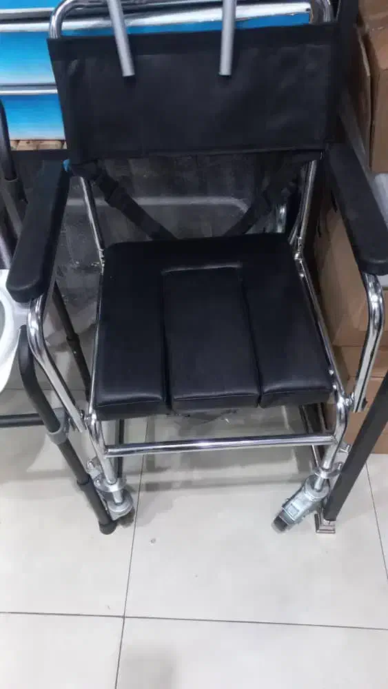 صندلی حمام سالمند|پزشکی|بندر امام خمینی, |دیوار