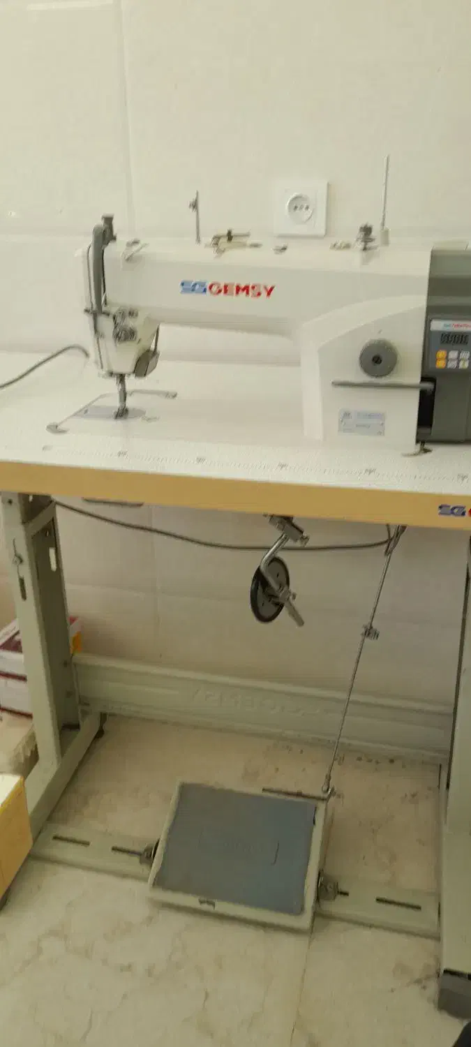 فروش چرخ خیاطی در حد نو|چرخ خیاطی و ریسندگی|شاهنجرین, |دیوار