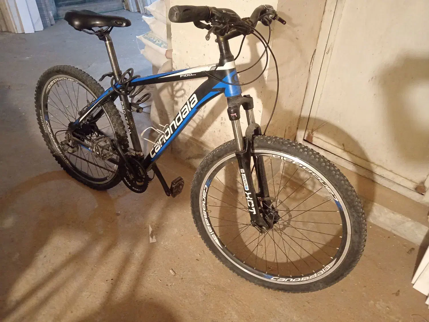 دو عدد دوچرخه|دوچرخه، اسکیت، اسکوتر|شیراز, سینما سعدی|دیوار