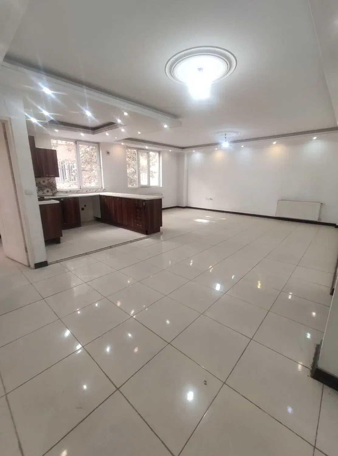 ۸۵متر/فول‌بازسازی/تمیز/مناسب‌زوج‌مجرد‌خانواده