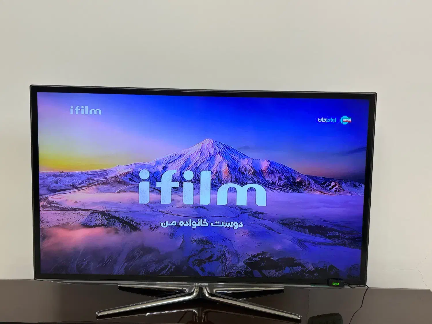 تلویزیون|تلویزیون و پروژکتور|ری, دولت‌آباد|دیوار