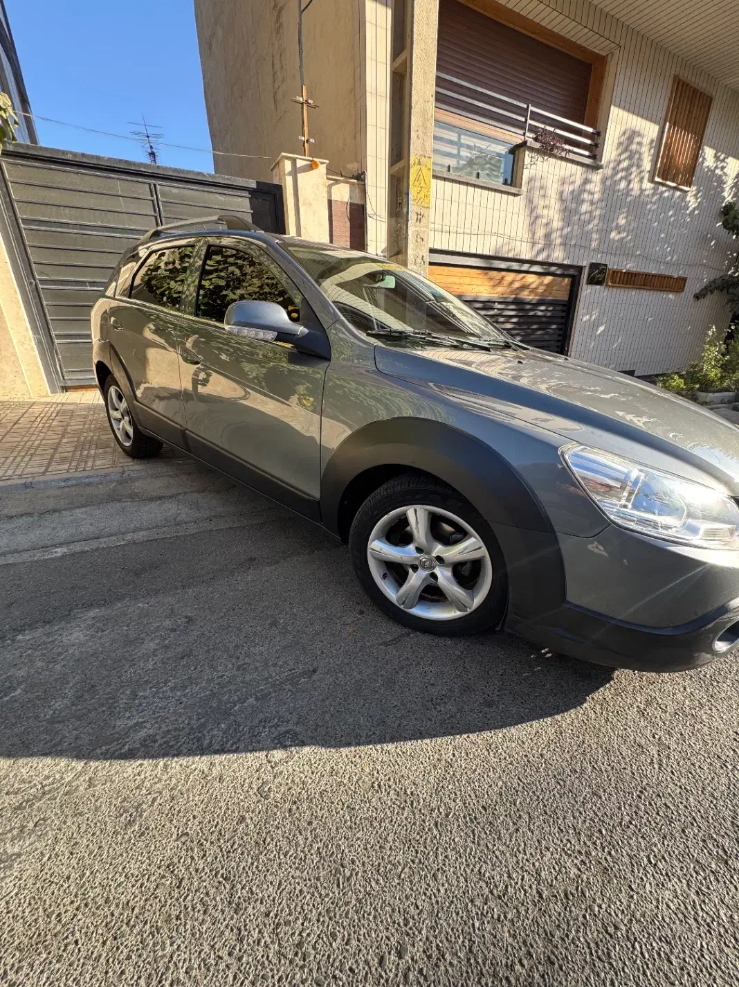 اچ سی کراس مدل ۹۷|خودرو سواری و وانت|کرج, اصفهانیها|دیوار