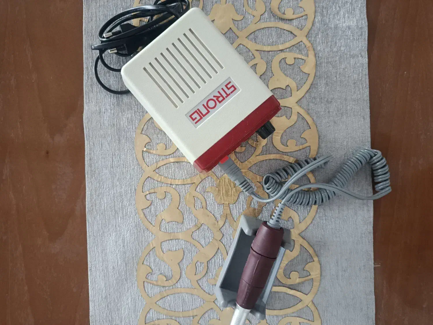 وسایل کاشت ناخن با تخفیف|آرایشی، بهداشتی، درمانی|بروجرد, |دیوار