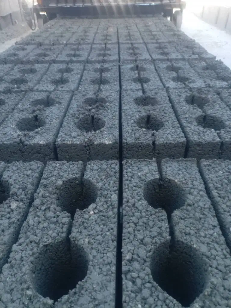 بلوک ته بسته  توپر نقد وچک|مصالح و تجهیزات ساختمان|نجف‌آباد, قلعه سفید|دیوار