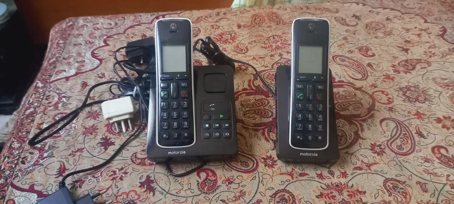 تلفن دو گوشی موتورولا  سالم بدون هیچ مشکلی|تلفن رومیزی|تهران, تهرانسر غربی|دیوار