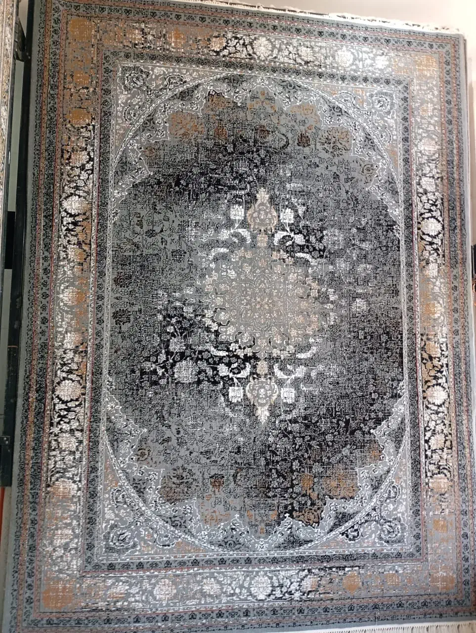 ارزانسرای فرش جعفری|فرش|گرگان, |دیوار