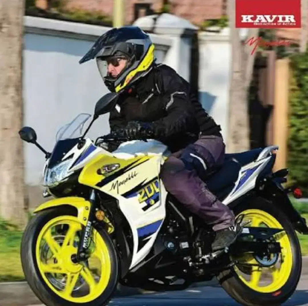 مگلی 200 در رنگ بندی کامل|موتورسیکلت|تبریز, |دیوار