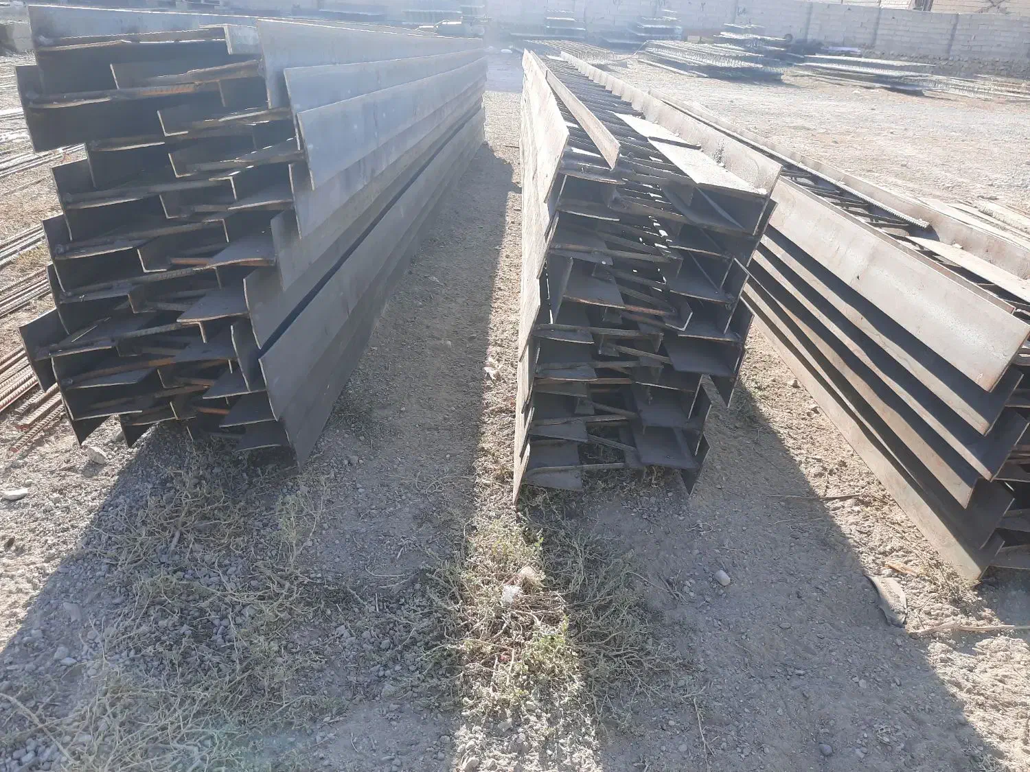 کارگاه تیرچه بتونی و فلزی پویا محمودی|مصالح و تجهیزات ساختمان|سراب, |دیوار