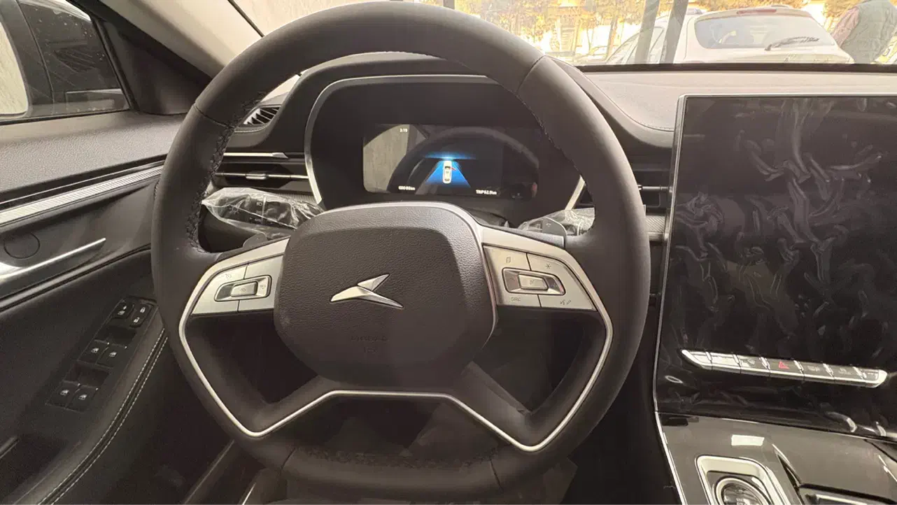 جی ۷  / j7 / kmc j7 / جک جی ۷|خودرو سواری و وانت|کاشان, دانش|دیوار