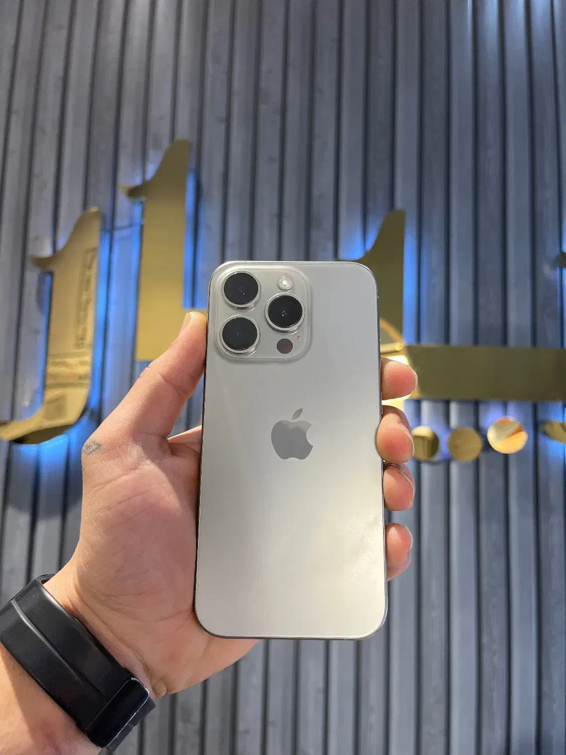 ایفون 15pro|موبایل|اصفهان, جلفا|دیوار