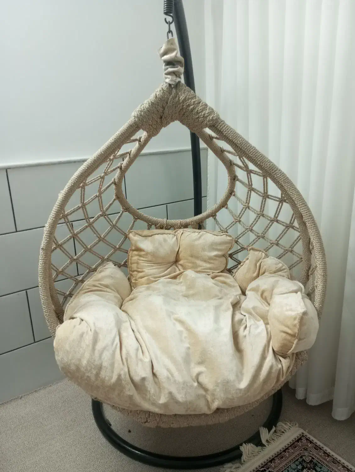 تاب ریلکسی|تخت و سرویس خواب|قم, شهر قائم|دیوار