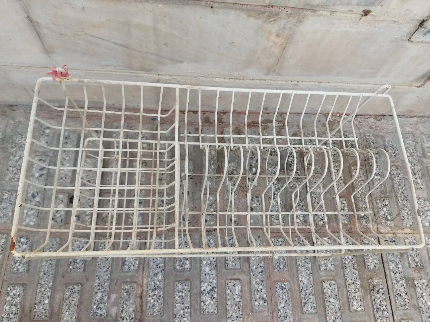 آبچکان|آب‌چکان و نظم‌دهنده ظروف|ملایر, |دیوار