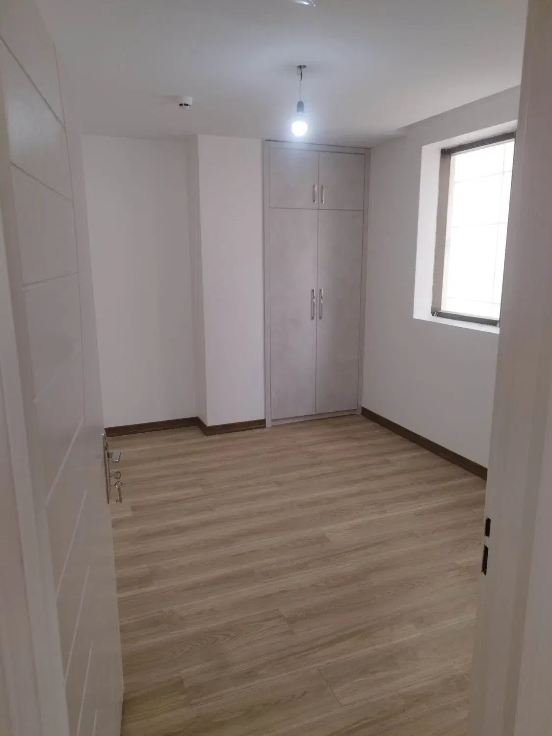 رهن کامل ویو ابدی کوه ردیف اول (تخلیه)