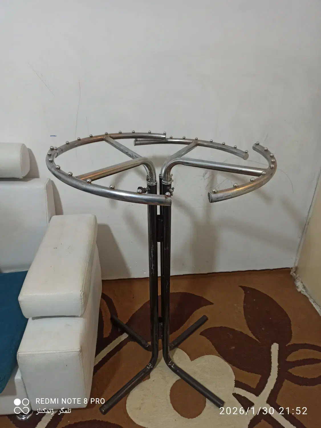 رگال گرد ۴ حالته|بندرخت و رخت‌آویز|ارومیه, |دیوار