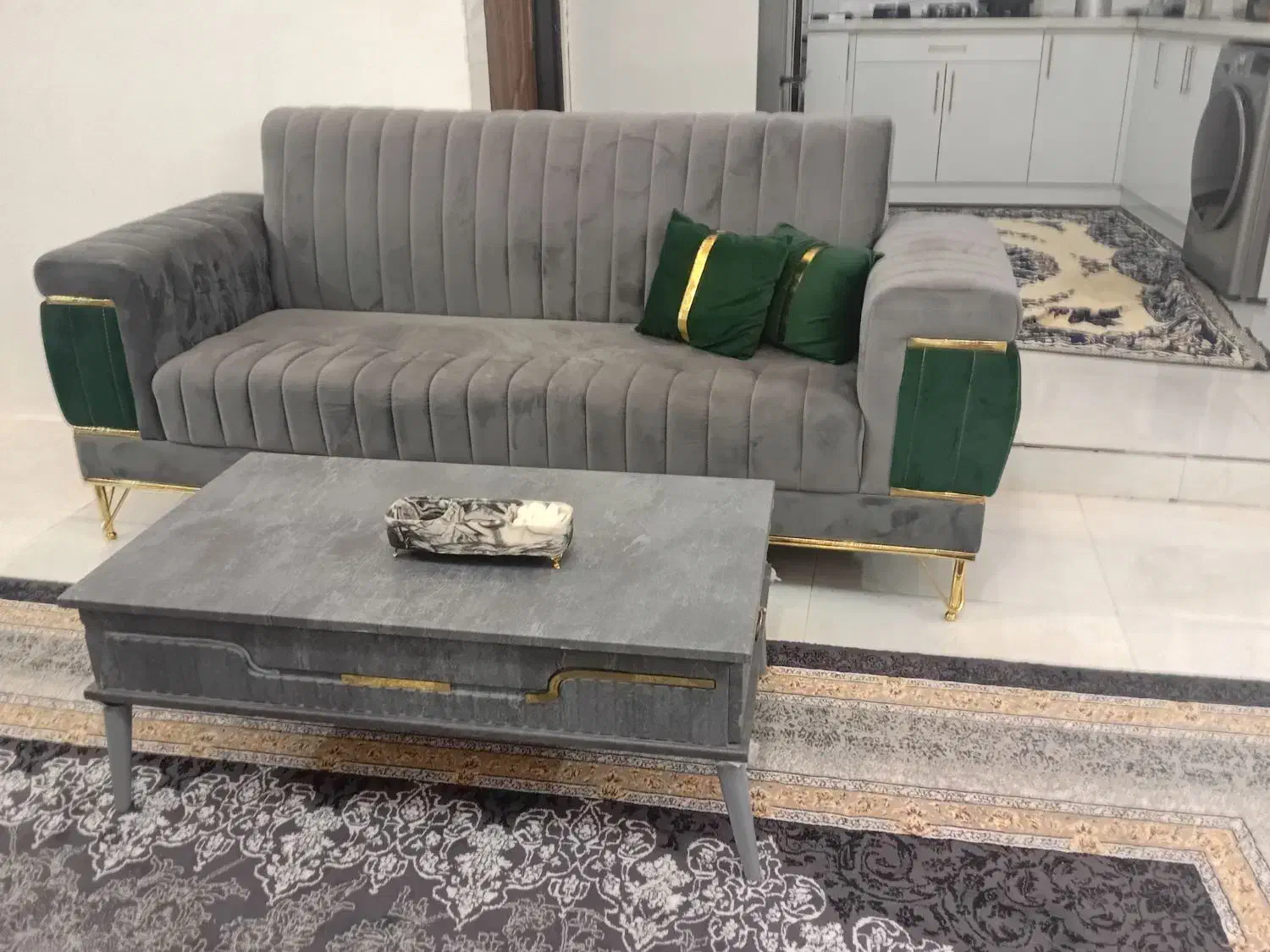 مبل|مبلمان خانگی و میز عسلی|مشهد, کریم آباد|دیوار