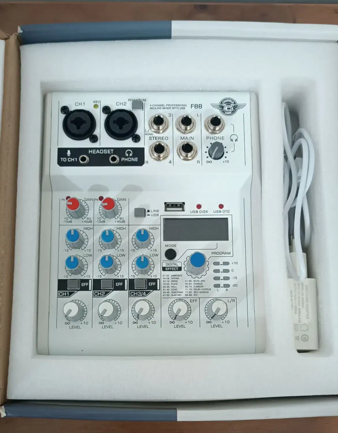 پایه میکسر میکروفن کیف کاور|پیانو، کیبورد، آکاردئون|اهواز, کوروش|دیوار