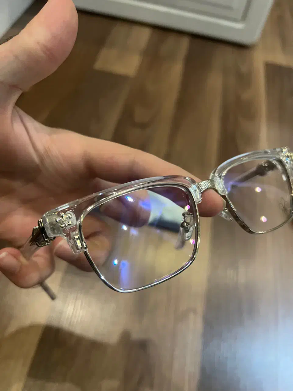 عینک کروم هارتز|زیورآلات و اکسسوری|رشت, گلسار|دیوار