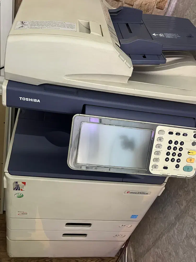 دستگاه کپی توشیبا مدل ۲۵۵۵ آماده بکار|پرینتر، اسکنر، کپی، فکس|مشهد, توس (بلوار توس)|دیوار