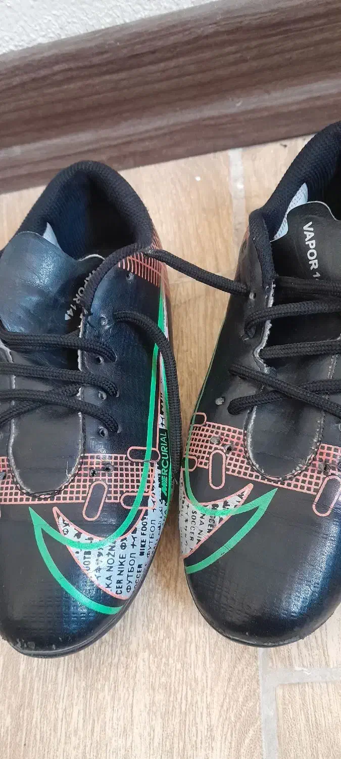 کفش فوتبال سایز۳۶|تجهیزات ورزشی|شاهینشهر, عطار|دیوار