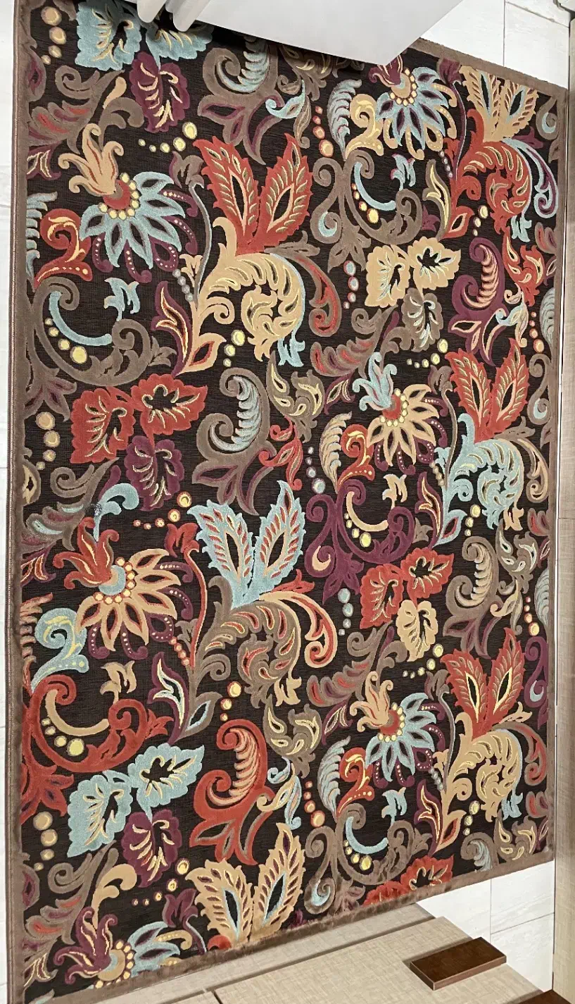 فرش ۴متری ابریشم فانتزی کرم قهوه ای مناسب ویلا|فرش|رشت, سیا اسطلخ|دیوار