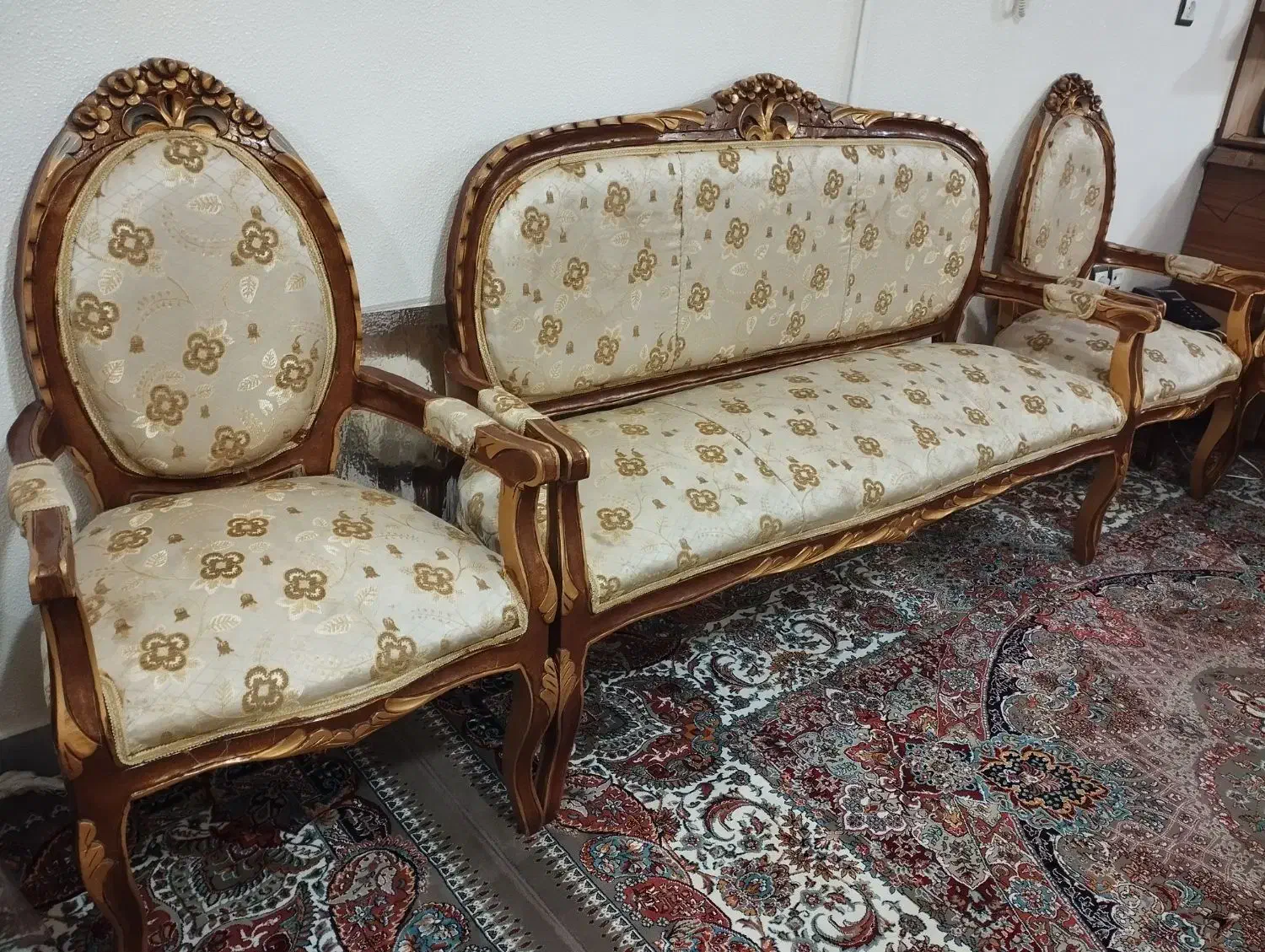 مبل فروش مبلمان|مبلمان خانگی و میز عسلی|شاهین‌شهر, شهرک گلدیس|دیوار