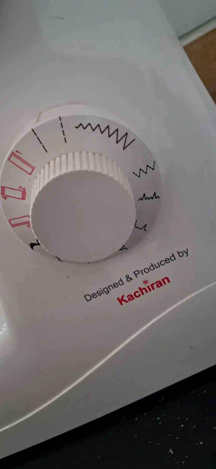 چرخ خیاطی نو.|چرخ خیاطی و ریسندگی|شیراز, ریاستی|دیوار