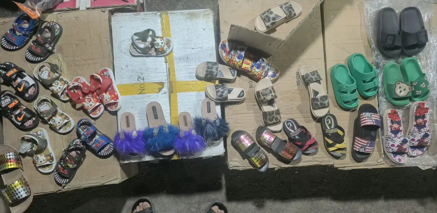 فروش ویژه چند جفت دمپایی تک سایز|کیف، کفش، کمربند|اراک, |دیوار