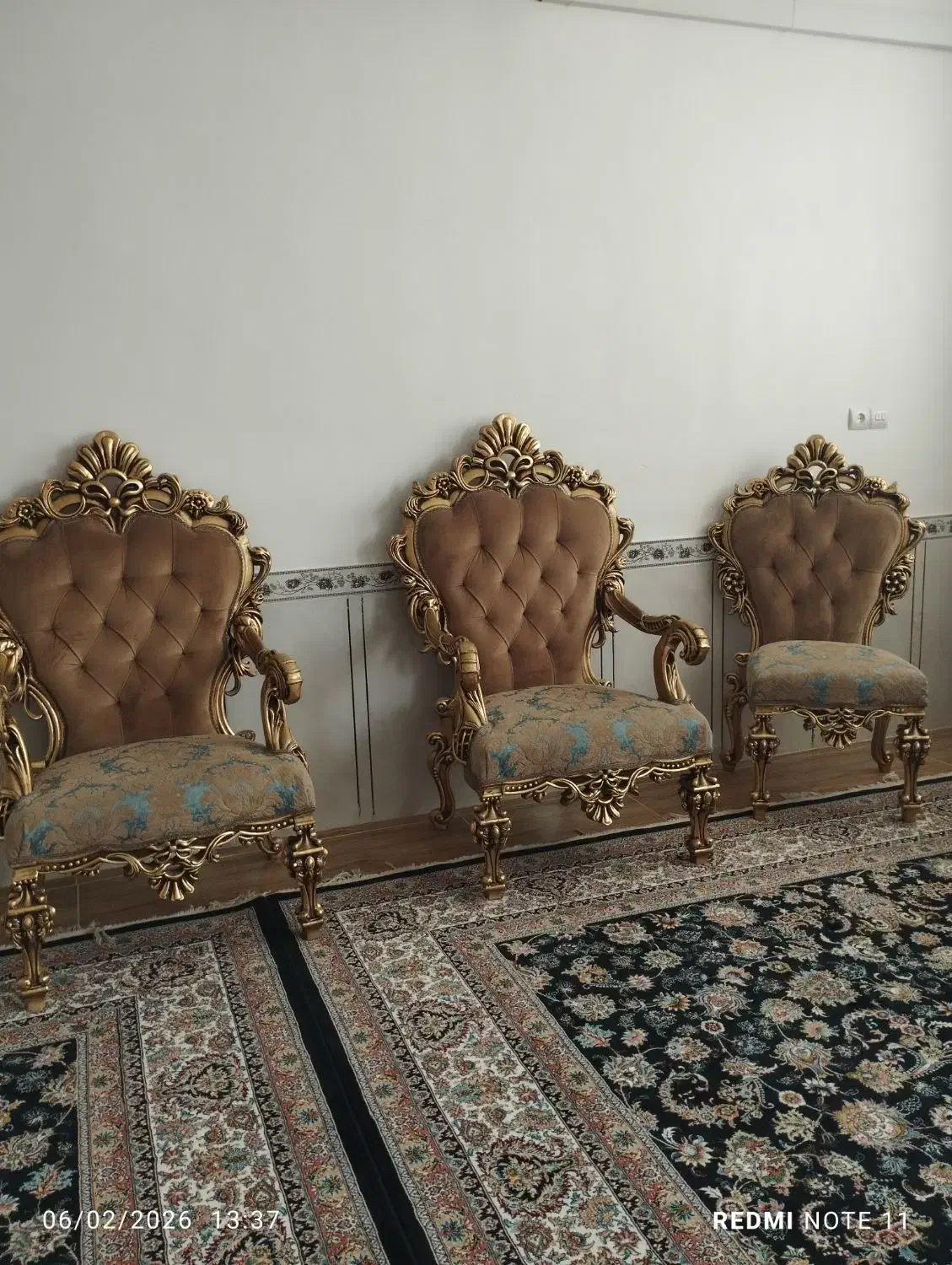 مبل سلطنتی|مبلمان خانگی و میز عسلی|سرپل ذهاب, |دیوار