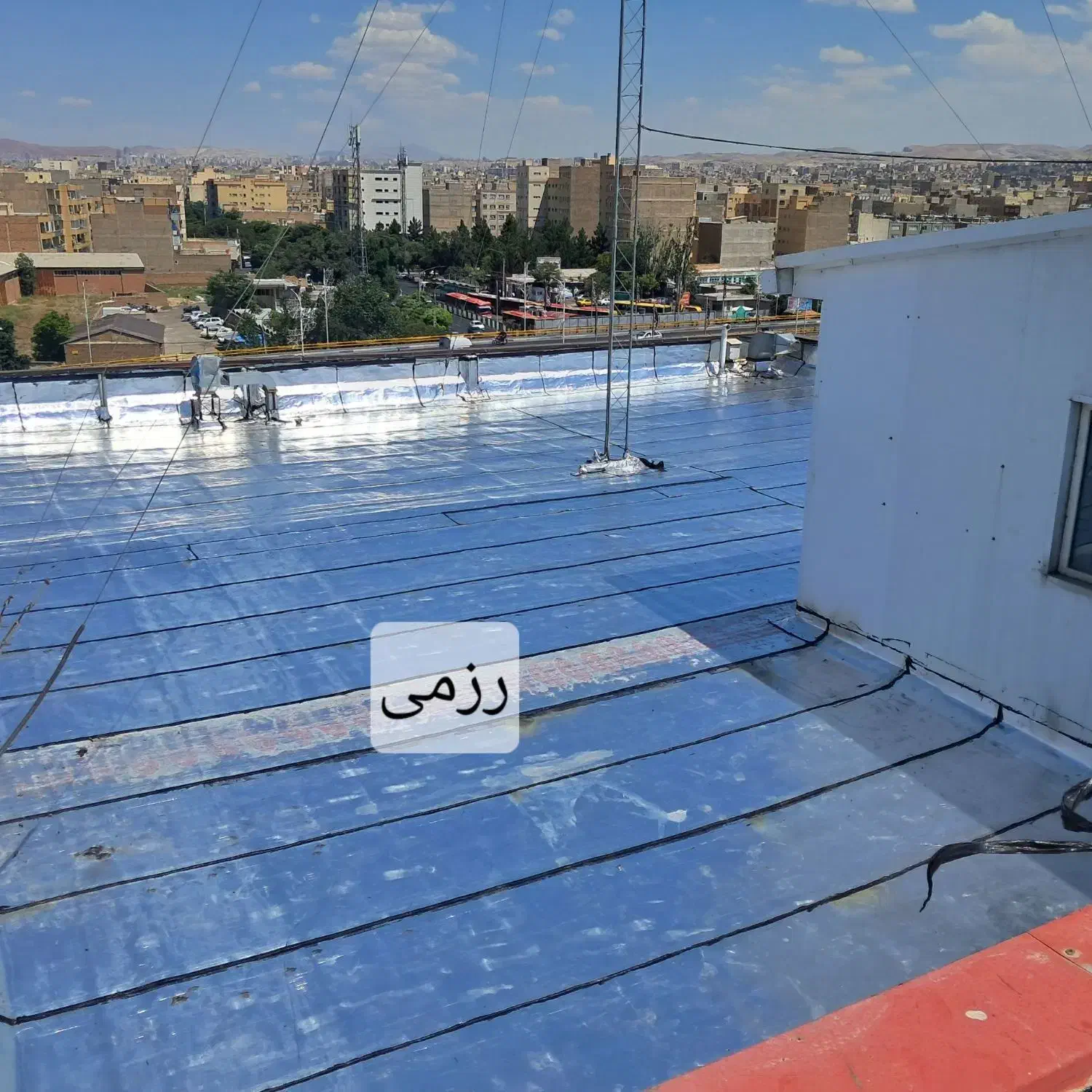 ایزوگام درجه یک8ماهه.آسفالت ریز.قیرگونی|خدمات پیشه و مهارت|تبریز, |دیوار