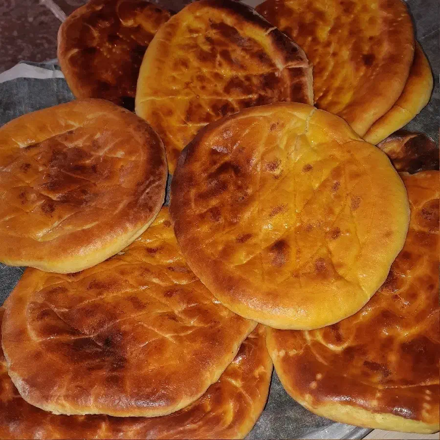 فطیر محلی و خانگی|خوردنی و آشامیدنی|رباط‌کریم, نصیرشهر|دیوار