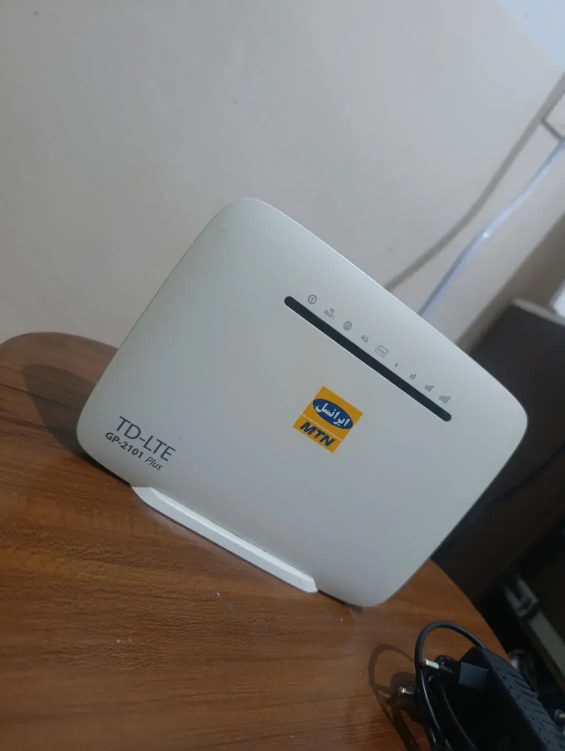 مودم ایرانسل همراه با سیمکارت|مودم و تجهیزات شبکه|زابل, |دیوار