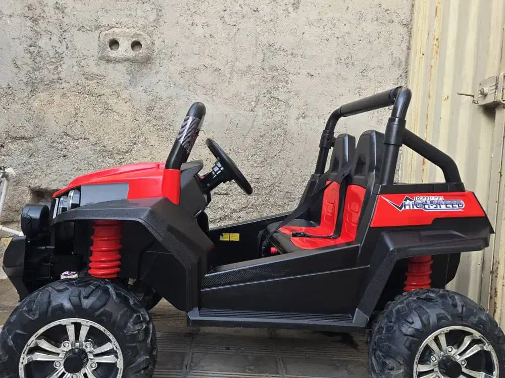 ماشین شارژی|اسباببازی بچه|سیرجان, |دیوار