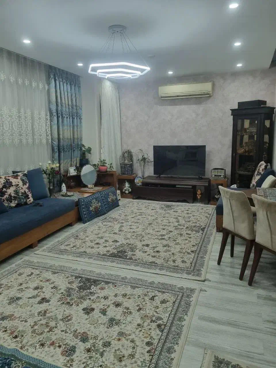 ۸۰ متری دو خوابه /خیابان چمران/معاوضه|فروش آپارتمان|مشهد, جنت|دیوار