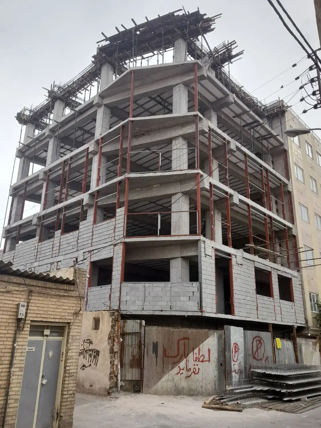 نصب والپست تضمینی هر عدد ۴۵۰۰۰ مین|خدمات پیشه و مهارت|تبریز, |دیوار