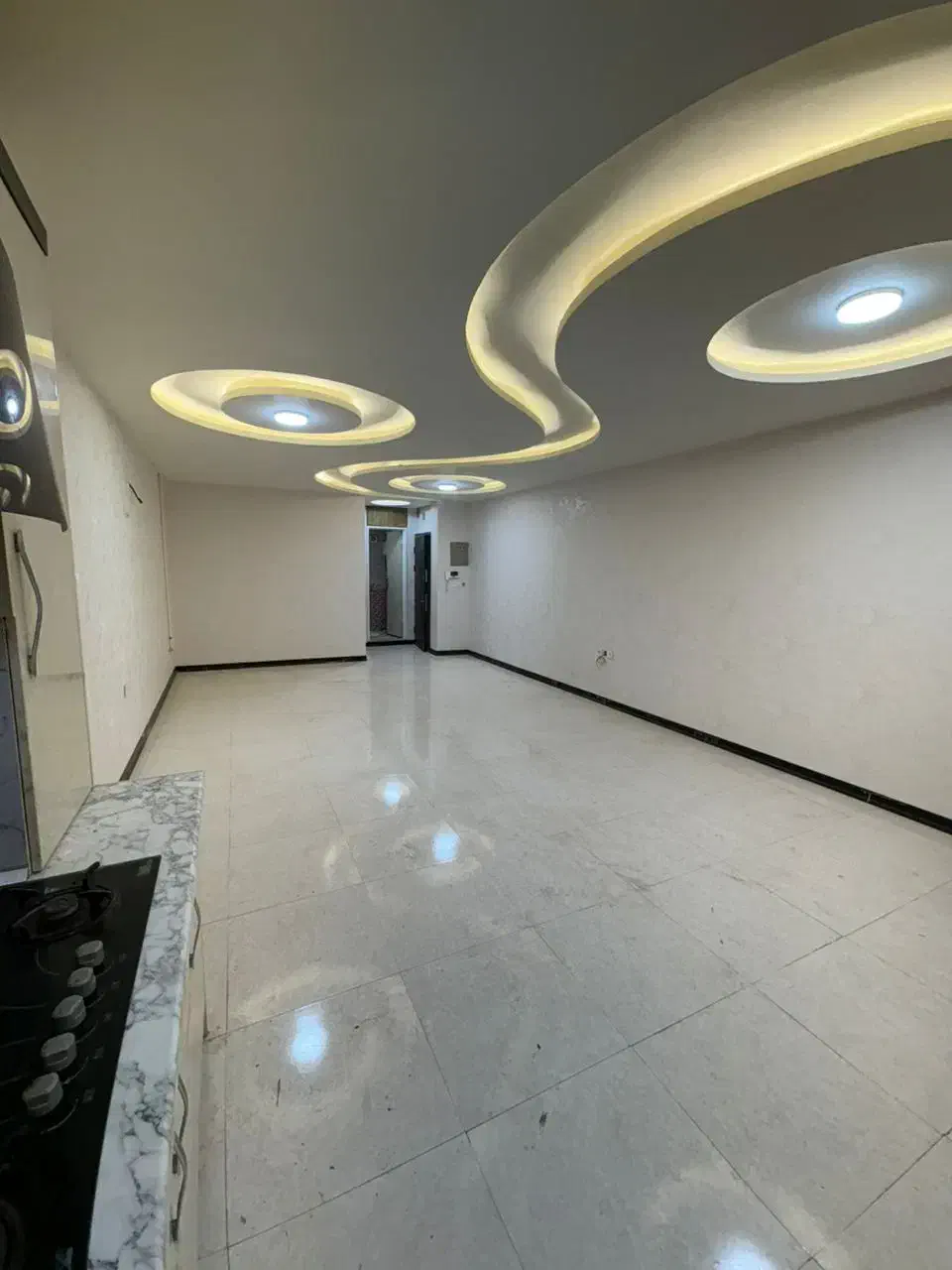 رهن واحد بسیار لاکچری در خیابان لاله|اجارهٔ آپارتمان|اهواز, کیانشهر|دیوار