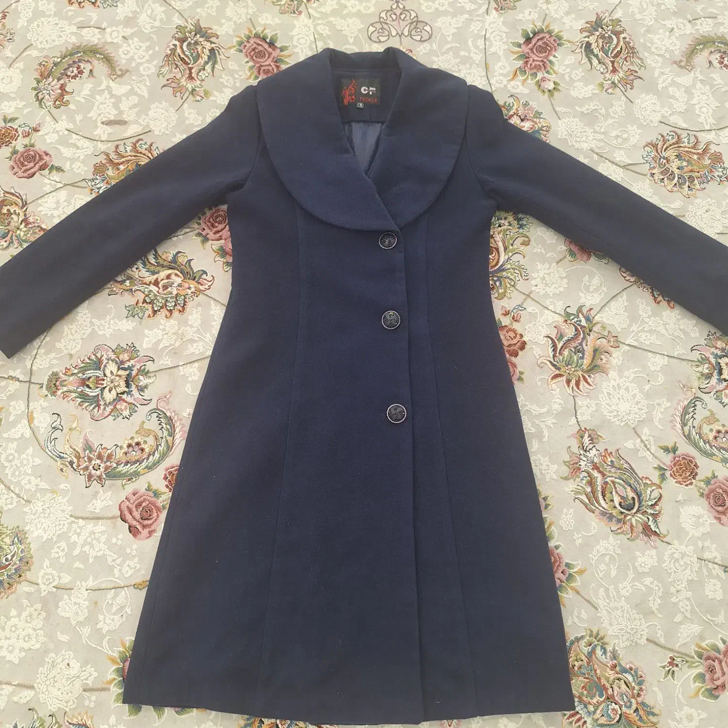 پالتو زنانه|لباس|مشهد, یاس|دیوار