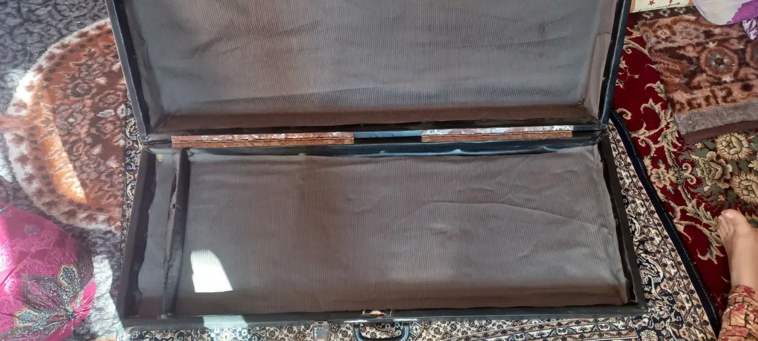 کیف چمدانی دستساز زد ضربه ارگ|پیانو، کیبورد، آکاردئون|سراب, |دیوار