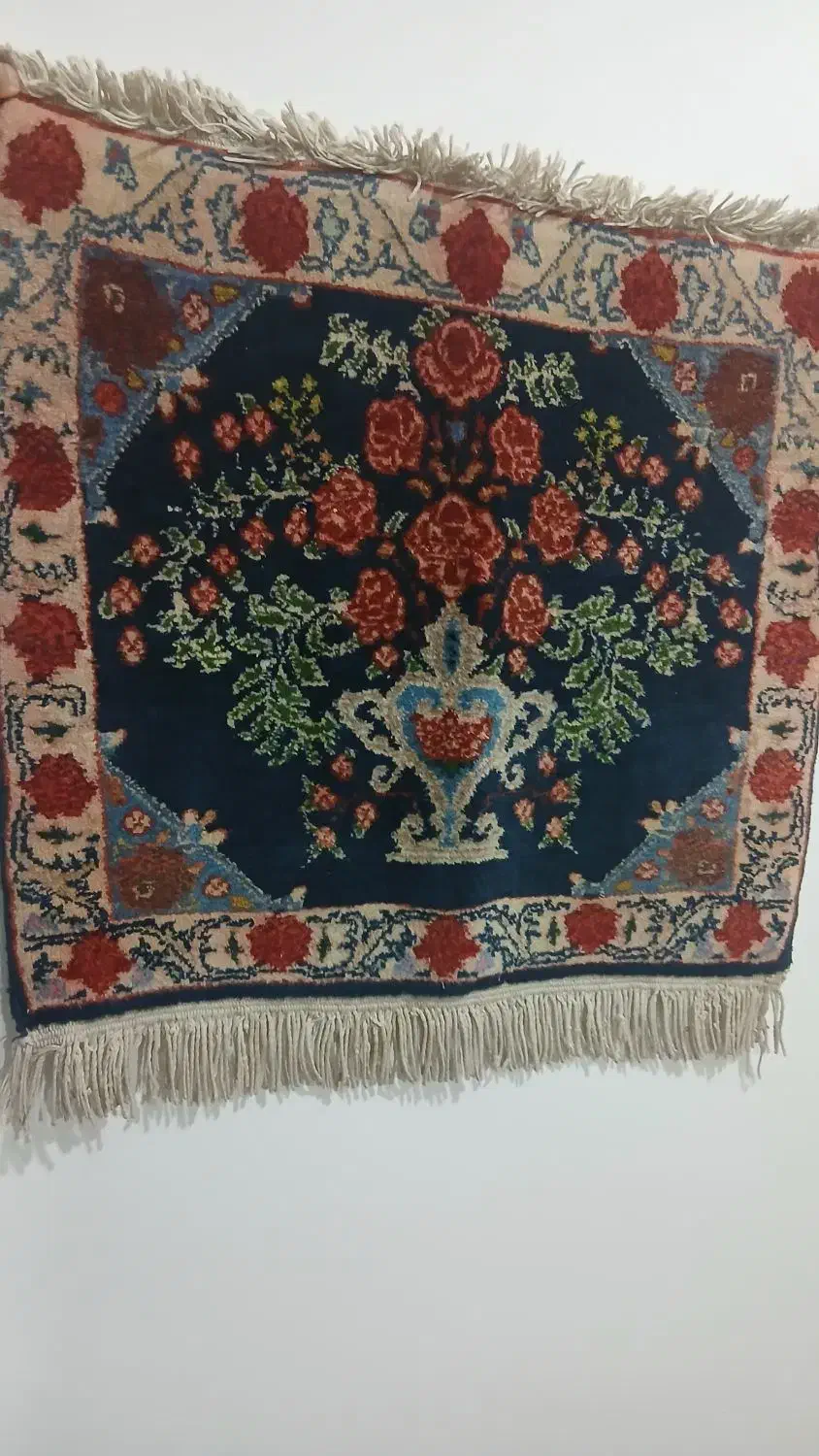 فرش دستبافت(پاوه.روانسر)|فرش|روانسر, |دیوار