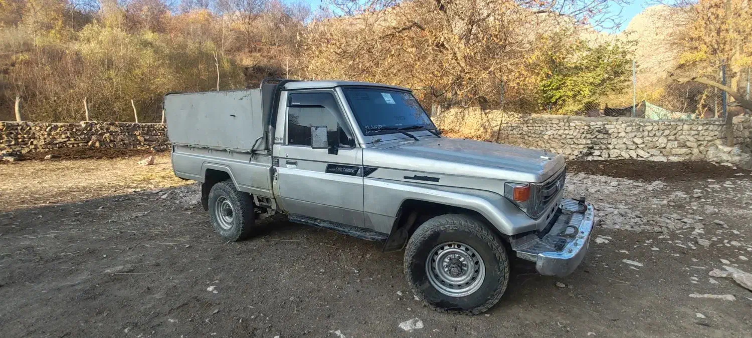 تویوتا|خودرو سواری و وانت|سنندج, |دیوار