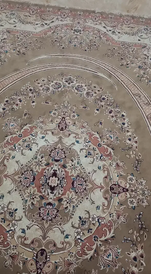 قالی در حد نو|فرش|نجفآباد, جلال آباد|دیوار