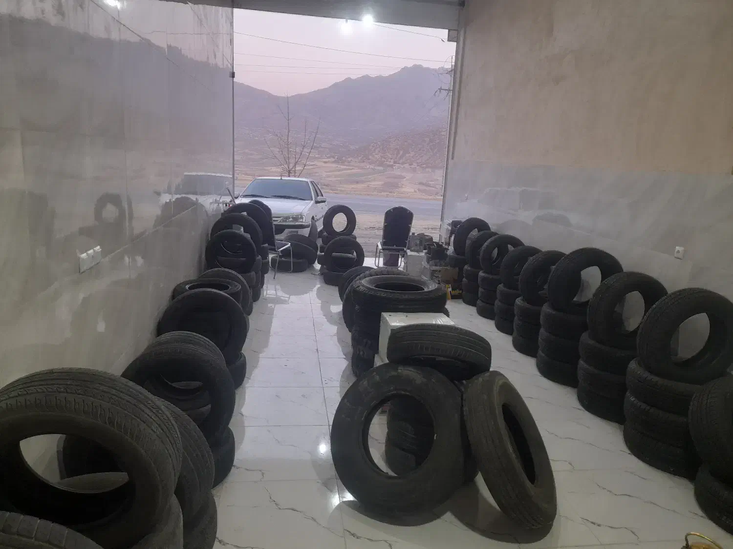 لاستیک|قطعات یدکی و لوازم جانبی|مریوان, |دیوار