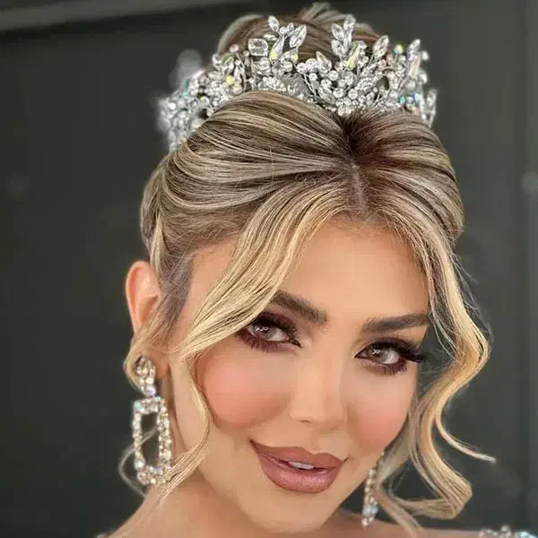 خدمات آرایشگری و زیبایی|خدمات آرایشگری و زیبایی|نیشابور, مدرس|دیوار