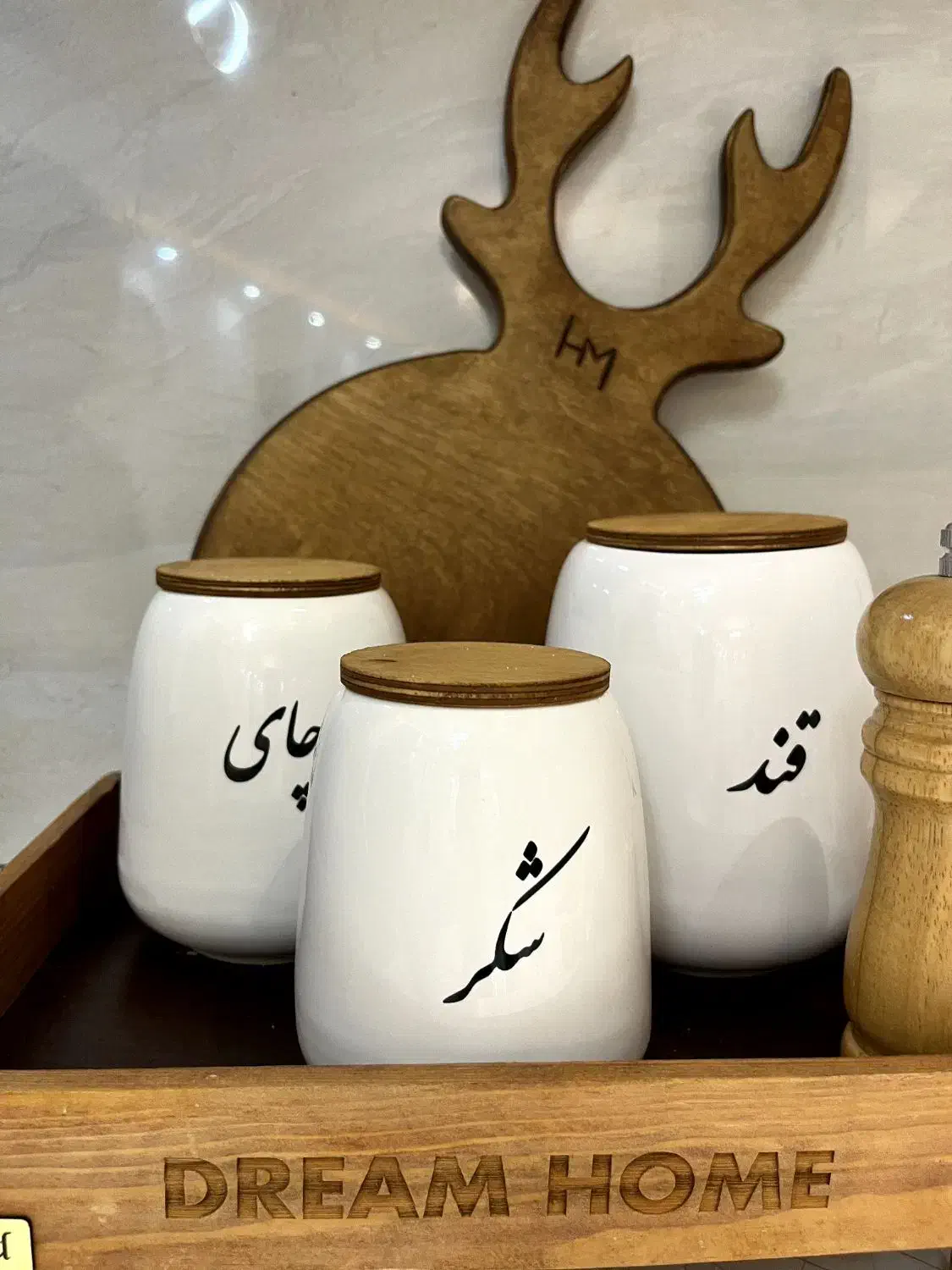 استخدام نیروی کار اقا یا خانم|استخدام هنری و رسانه|لالجین, |دیوار