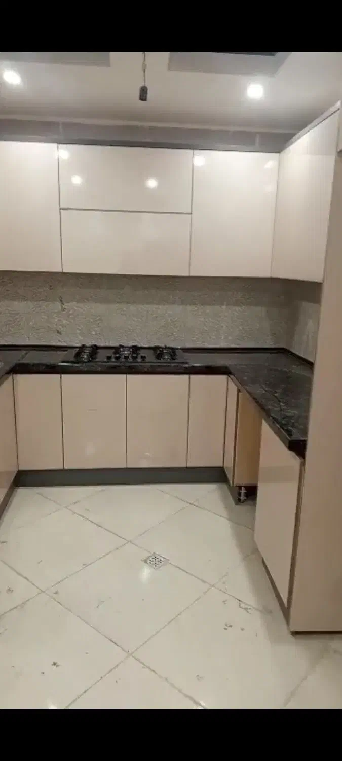 آپارتمان ۸۰ متری/۲خواب/نوساز کلیدنخورده/فول