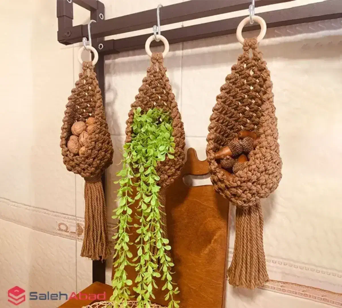 آویزگل، گیفت و تل سر مکرومه|صنایع دستی و سایر لوازم تزئینی|قم, شاه سید علی|دیوار